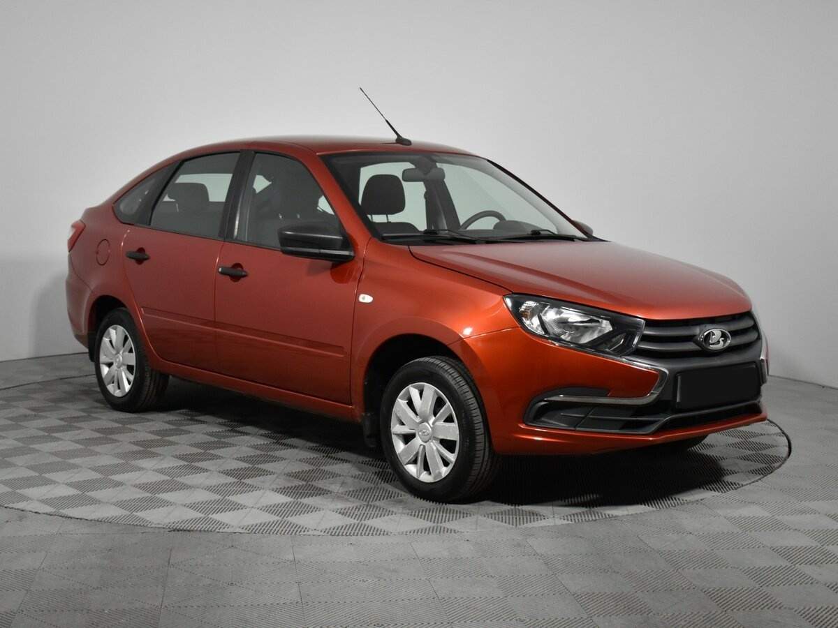 Купить Lada (ВАЗ) Granta с пробегом. Фото: #2