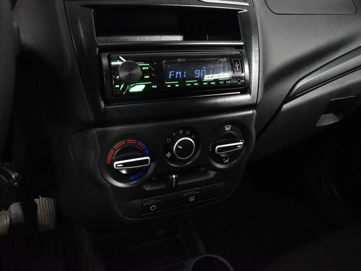 Купить Lada (ВАЗ) Granta с пробегом. Фото: #12