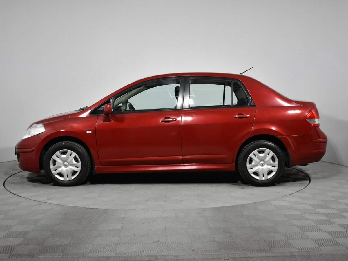 Купить Nissan Tiida с пробегом. Фото: #7