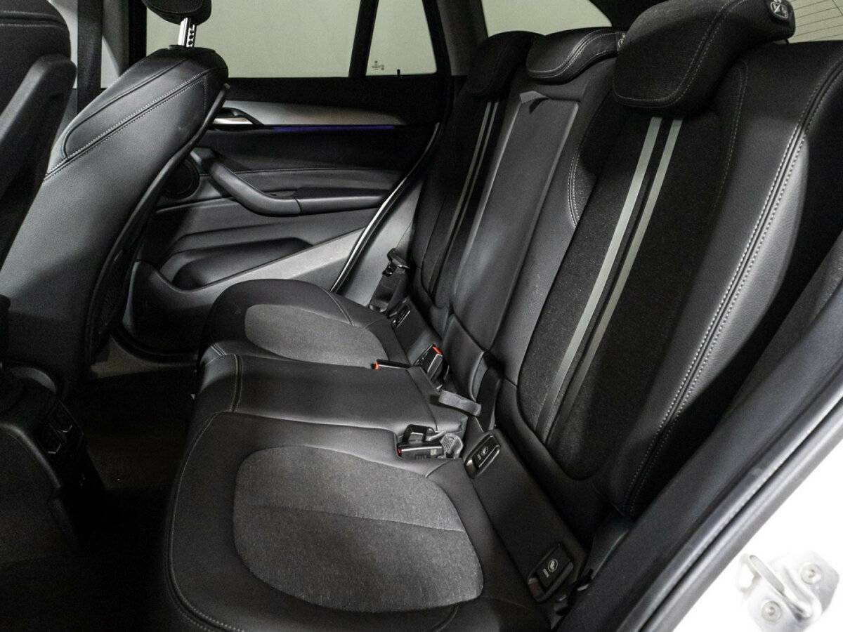 Купить BMW X1 с пробегом. Фото: #9