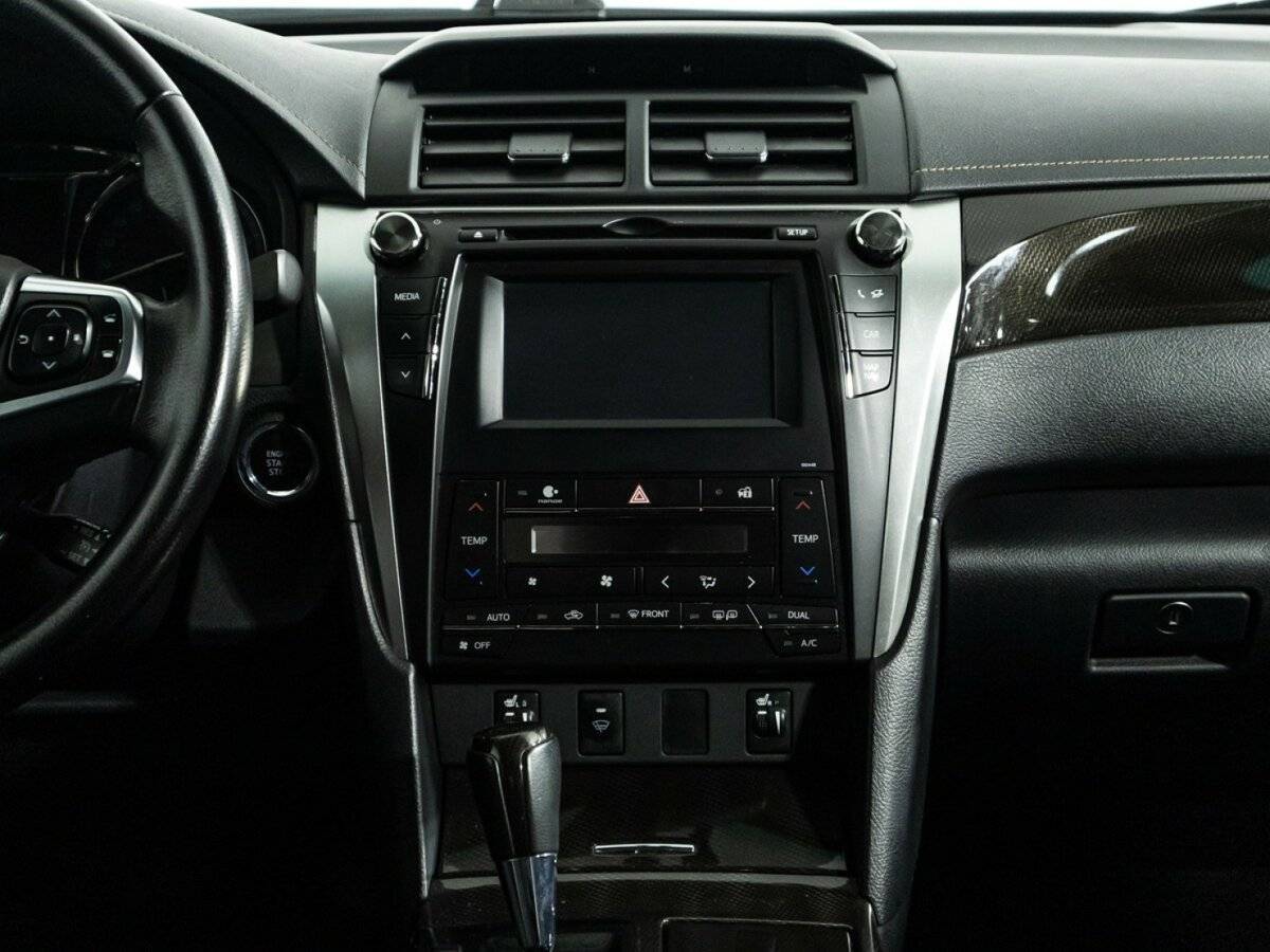 Купить Toyota Camry с пробегом. Фото: #13