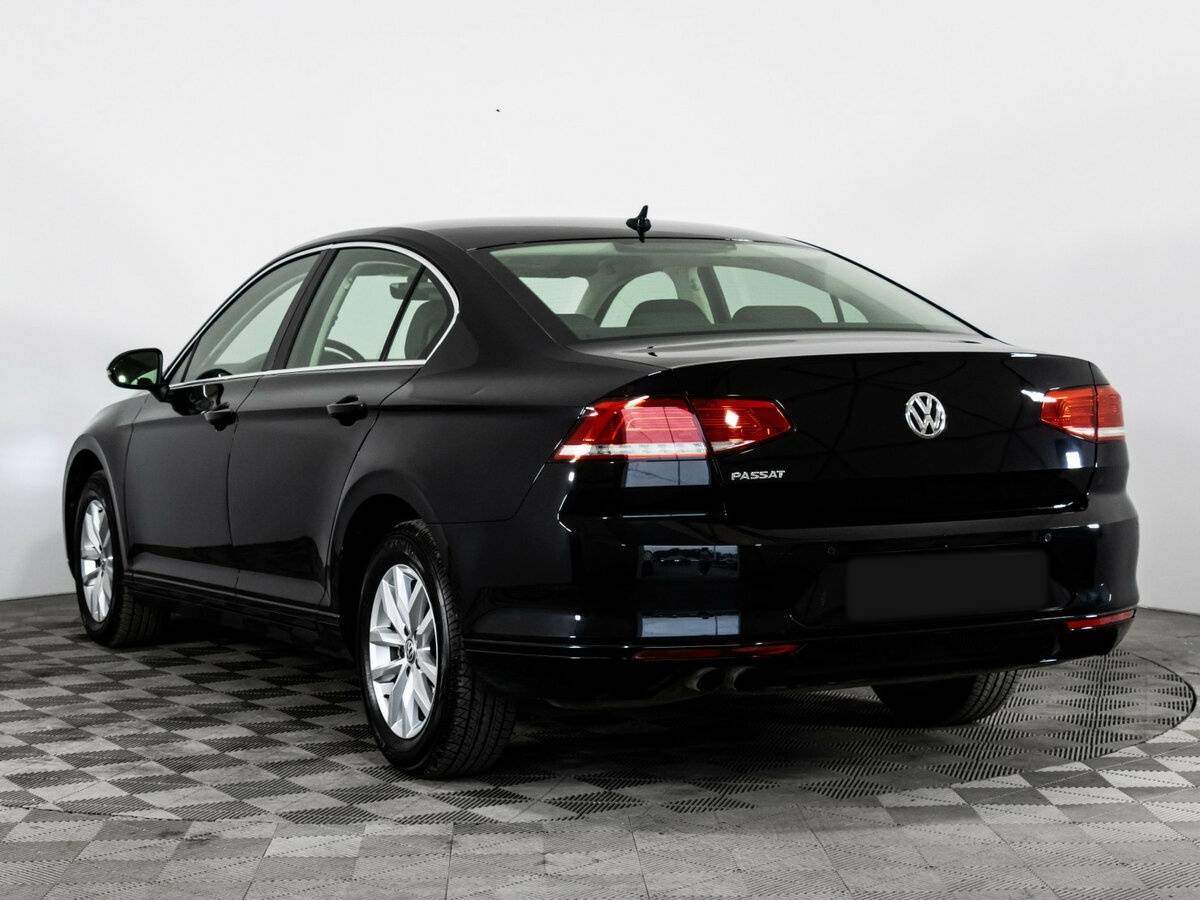 Купить Volkswagen Passat с пробегом. Фото: #6