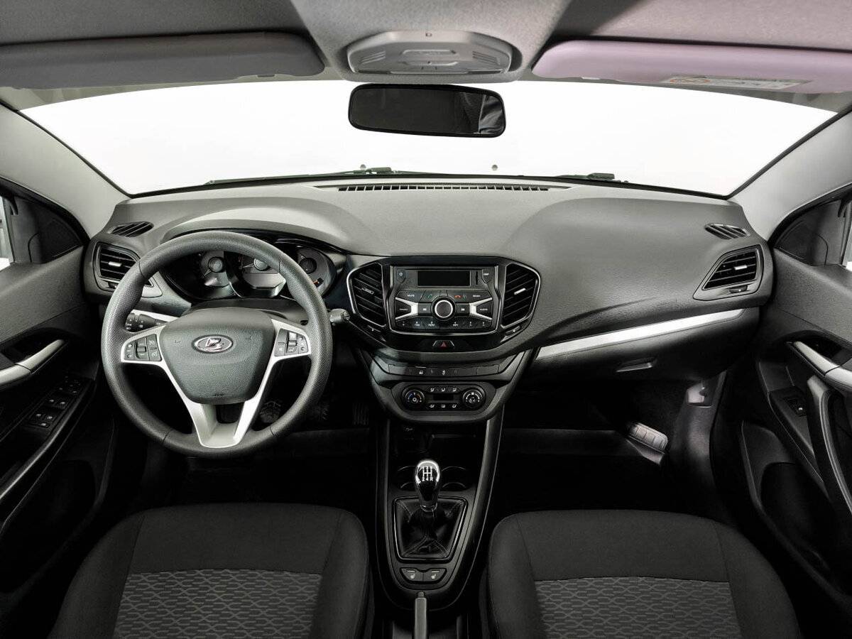 Купить Lada (ВАЗ) Vesta с пробегом. Фото: #13