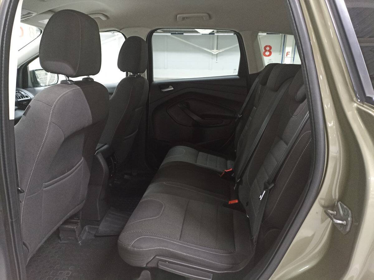 Купить Ford Kuga с пробегом. Фото: #11