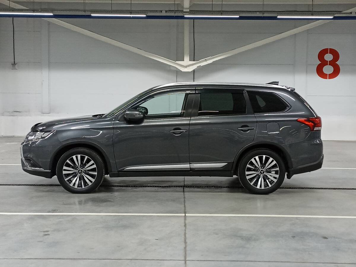 Купить Mitsubishi Outlander с пробегом. Фото: #7