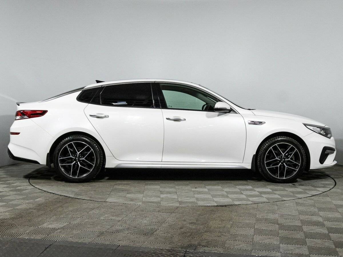 Купить Kia Optima с пробегом. Фото: #3