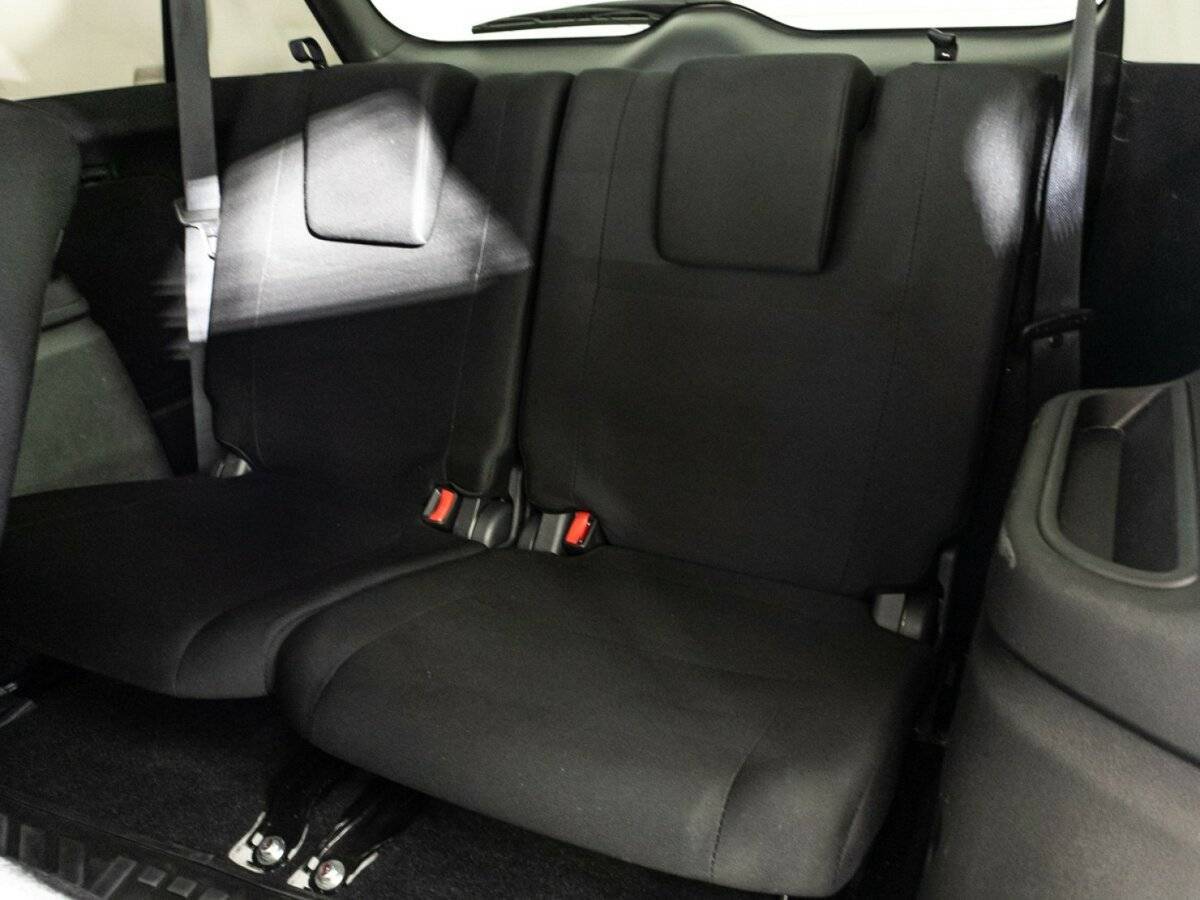 Купить Mitsubishi Outlander с пробегом. Фото: #13