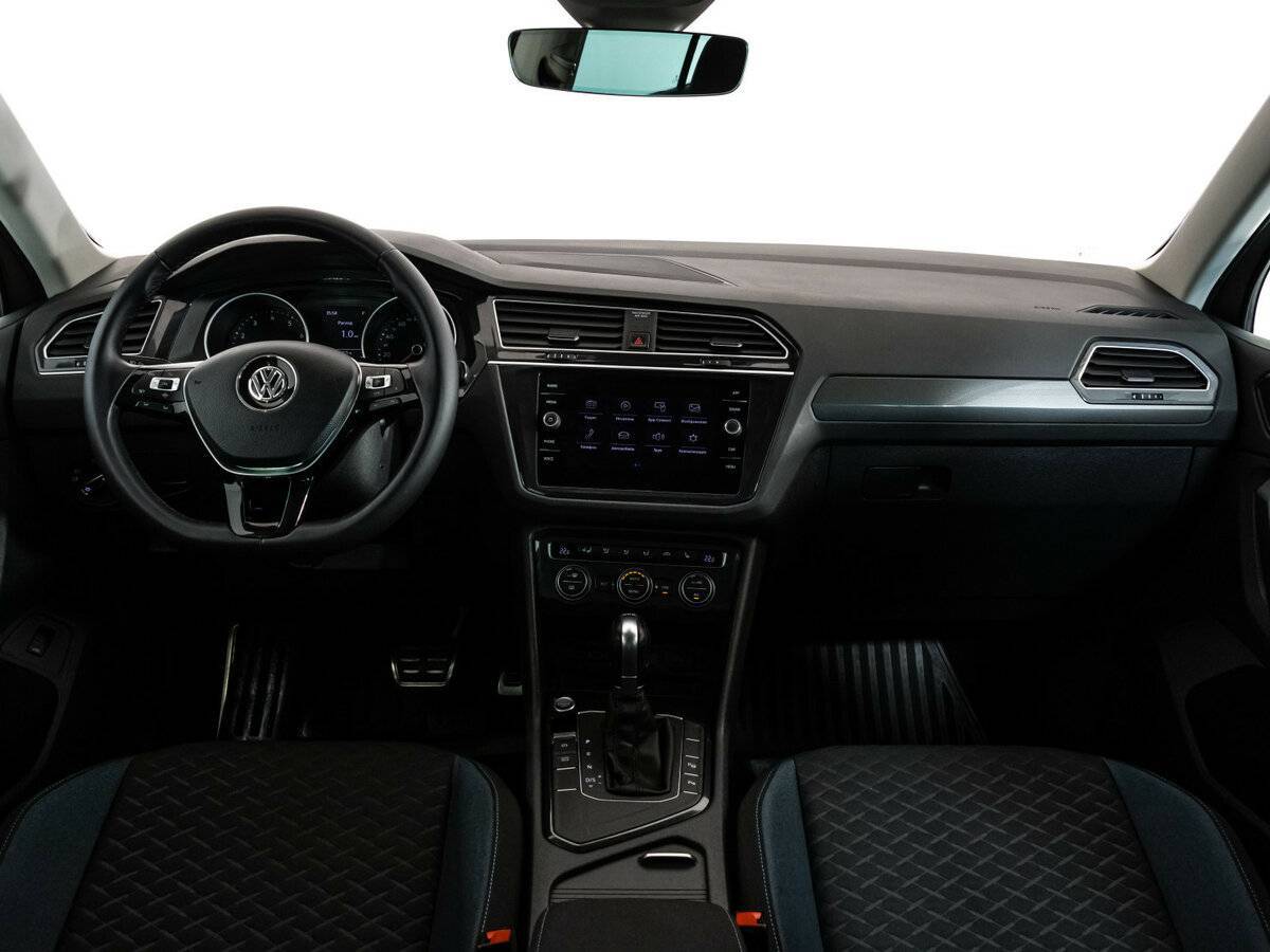 Купить Volkswagen Tiguan с пробегом. Фото: #9