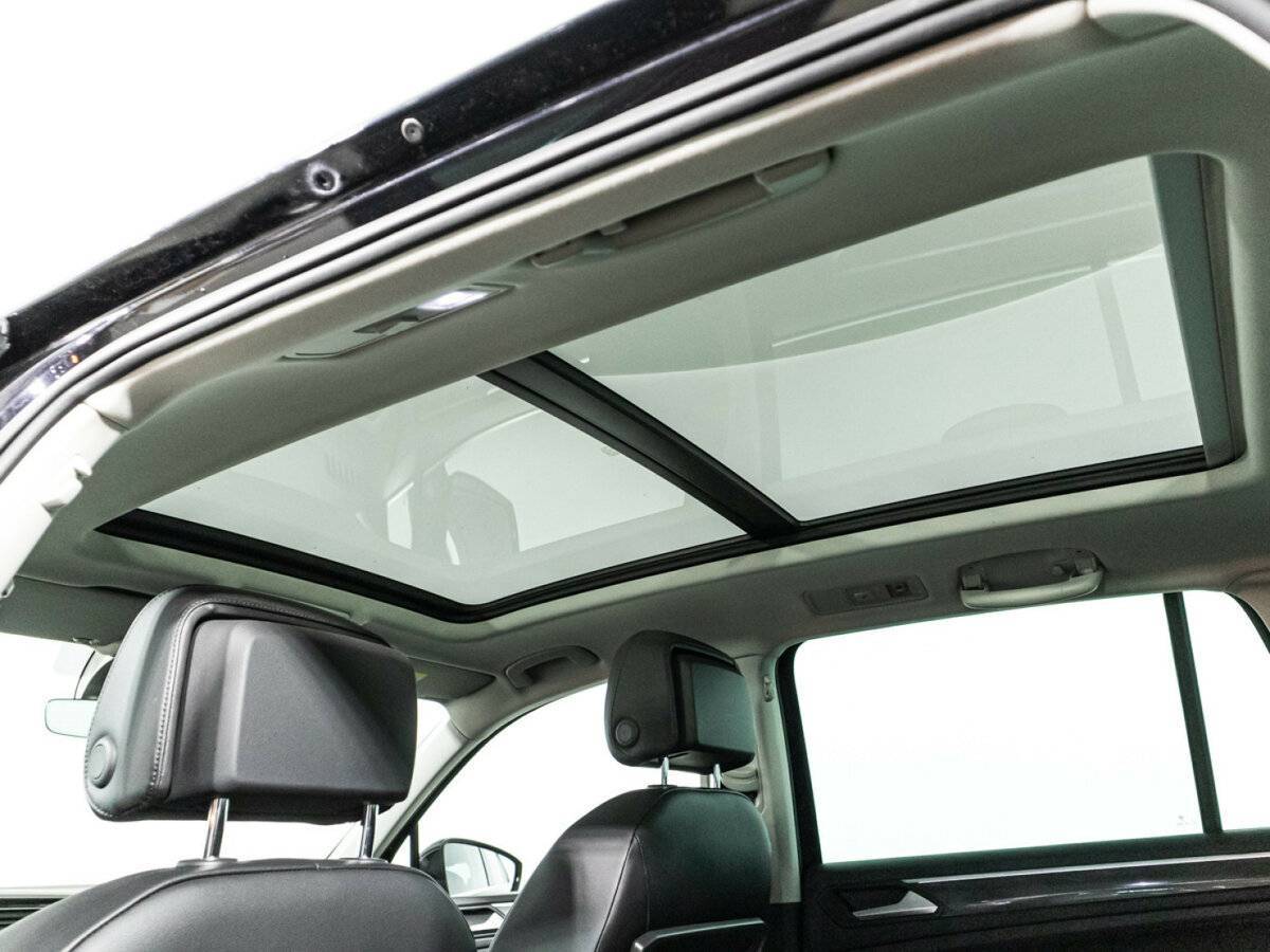 Купить Volkswagen Tiguan с пробегом. Фото: #16