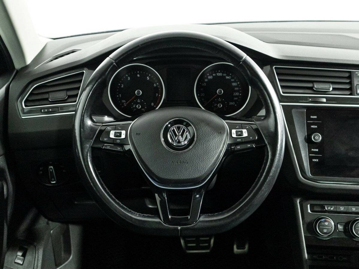 Купить Volkswagen Tiguan с пробегом. Фото: #22