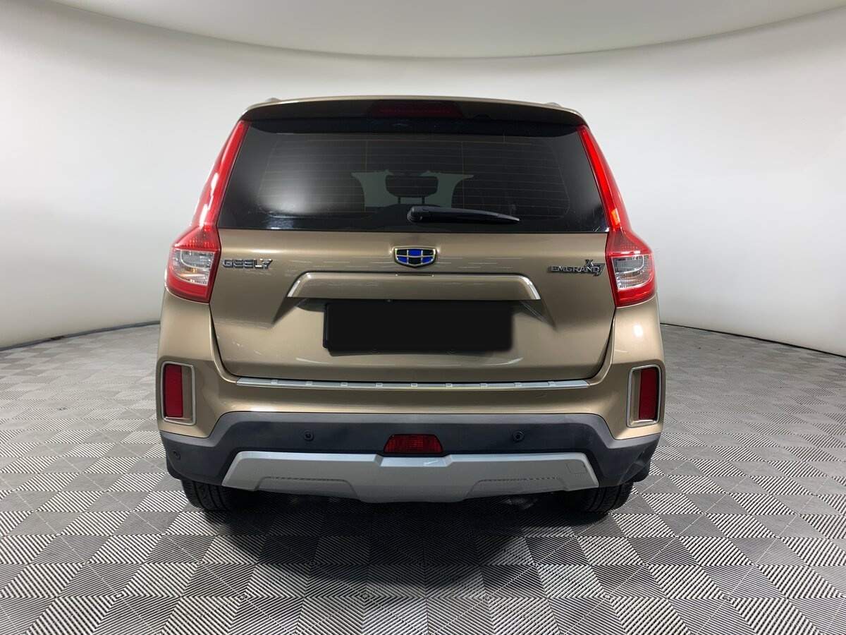 Купить Geely Emgrand X7 с пробегом. Фото: #5