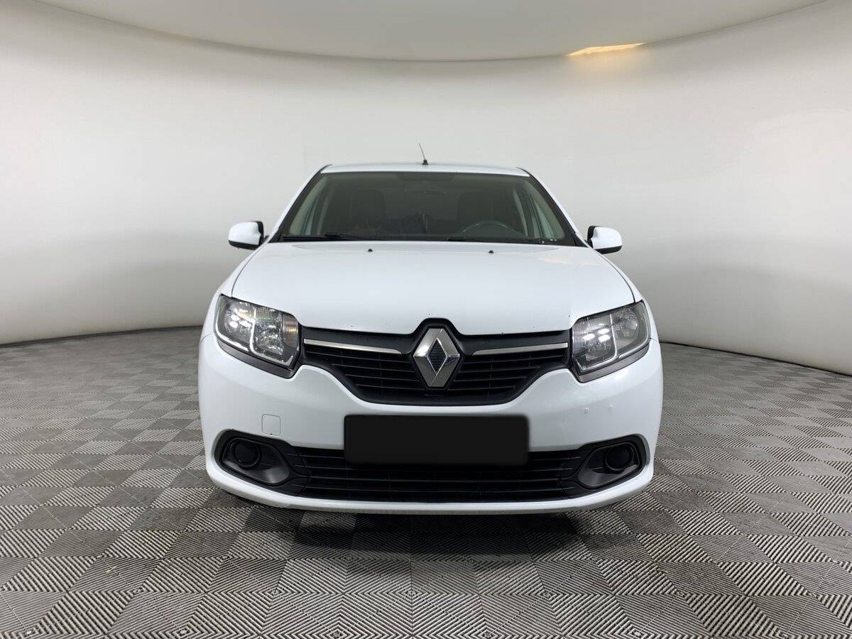 Купить Renault Logan с пробегом. Фото: #1