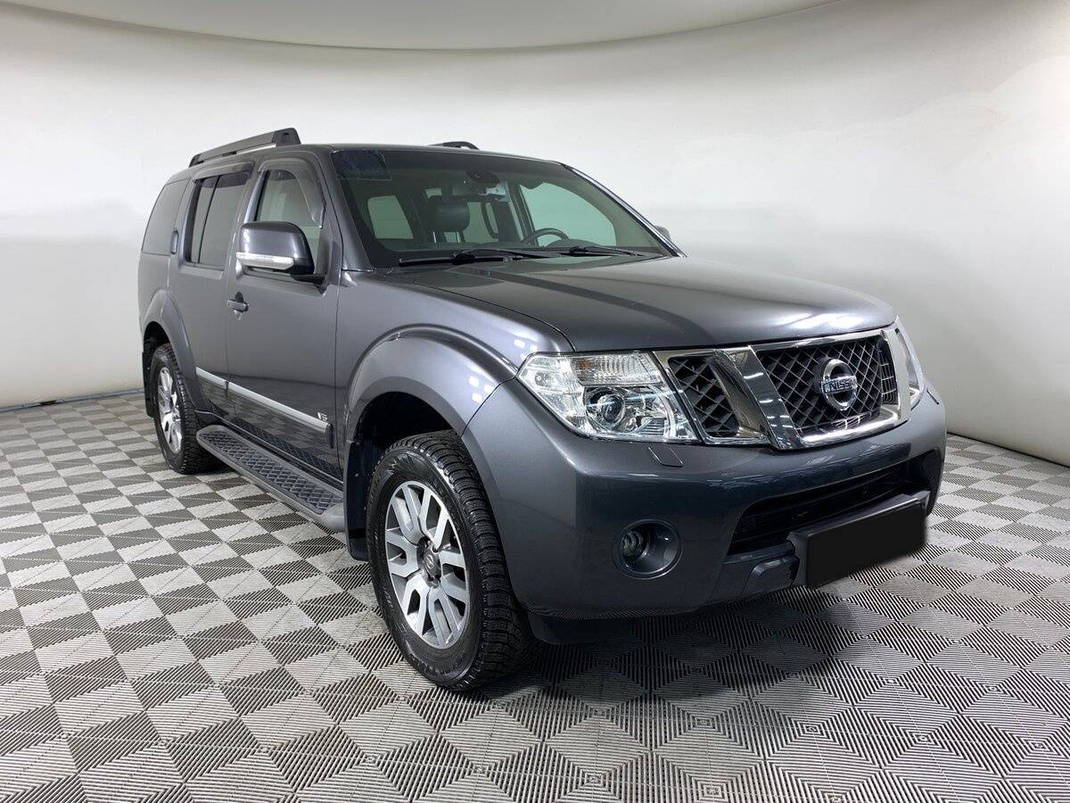 Купить Nissan Pathfinder с пробегом. Фото: #2