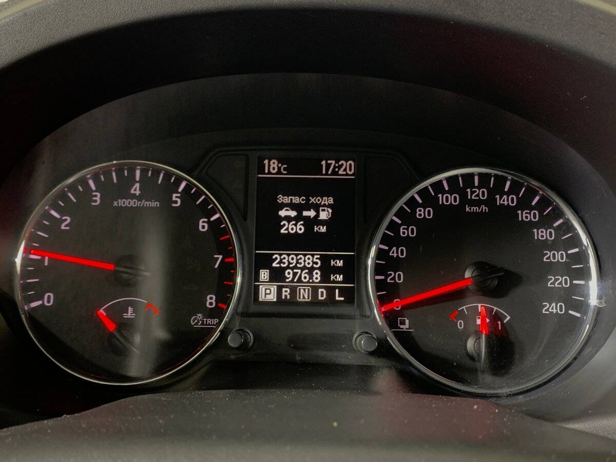 Купить Nissan X-Trail с пробегом. Фото: #13