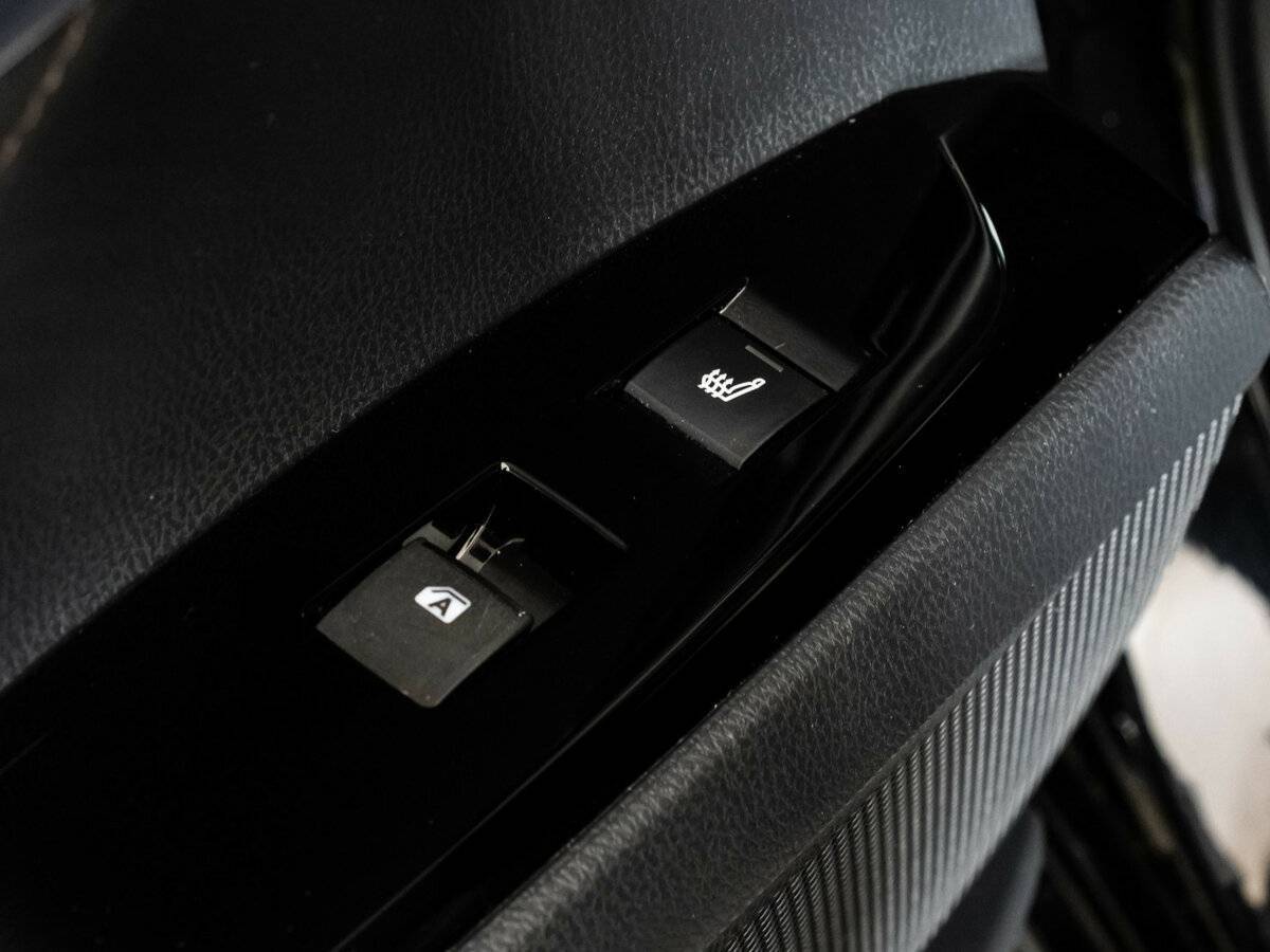 Купить Toyota Camry с пробегом. Фото: #14