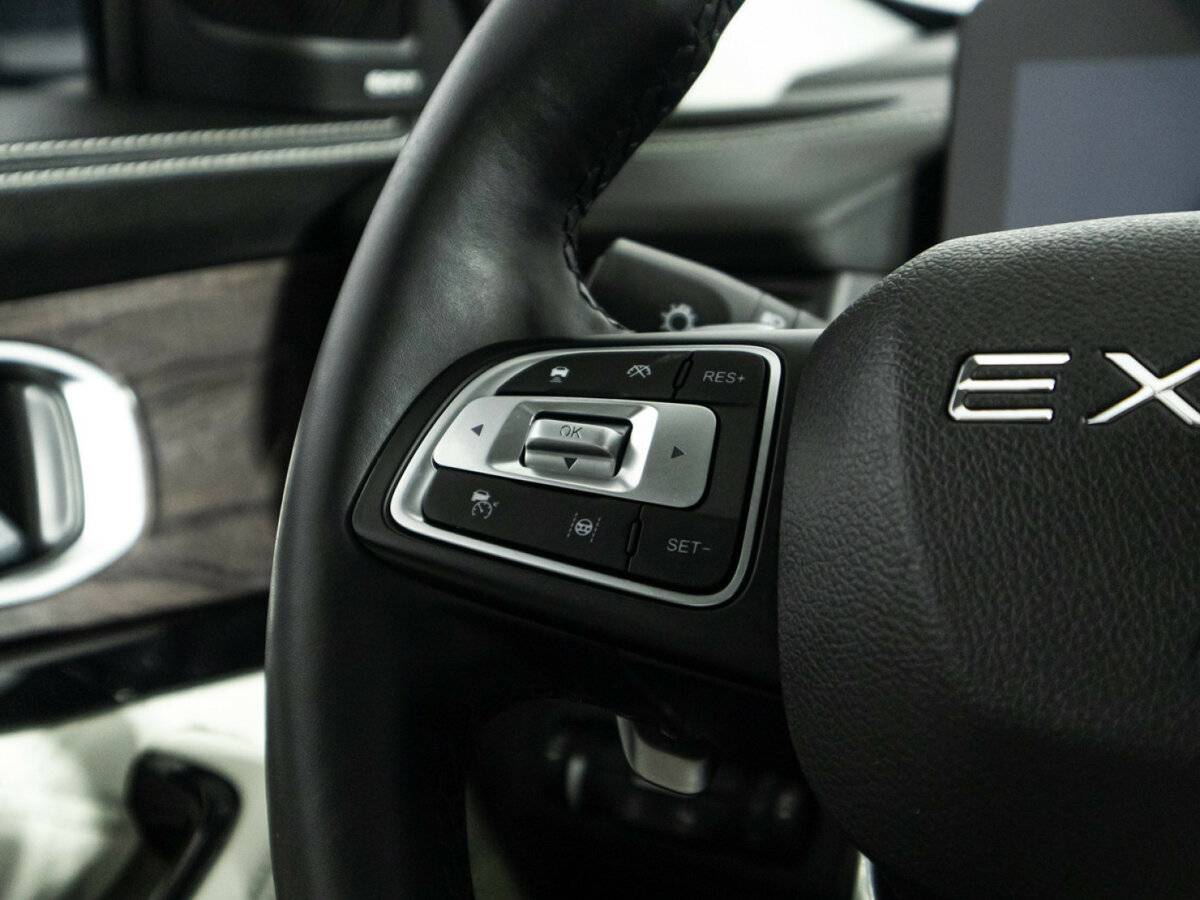 Купить EXEED VX с пробегом. Фото: #23