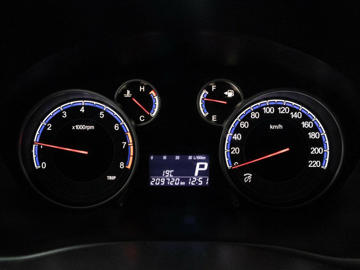 Купить Suzuki SX4 с пробегом. Фото: #7