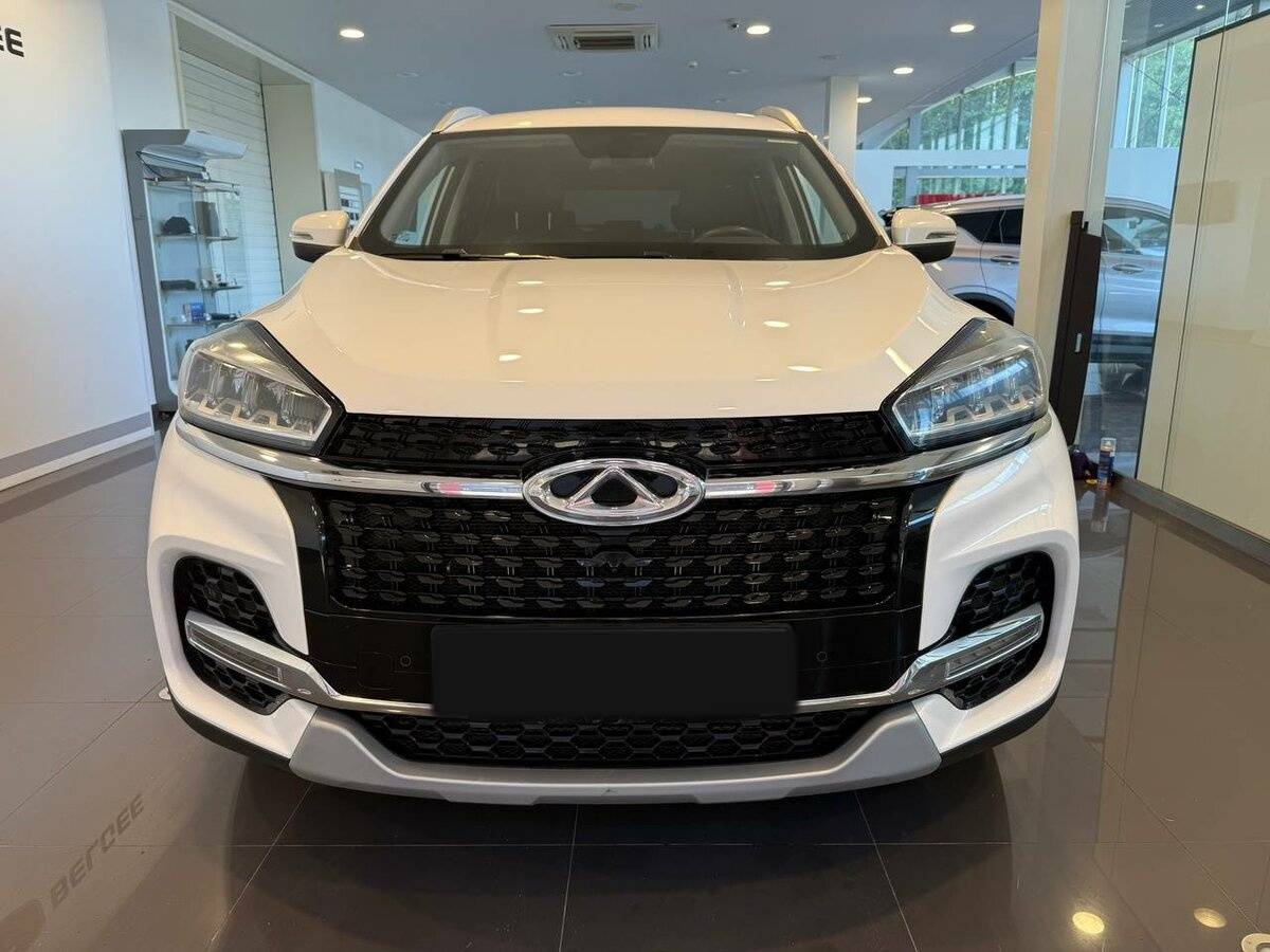 Купить Chery Tiggo 8 с пробегом. Фото: #4