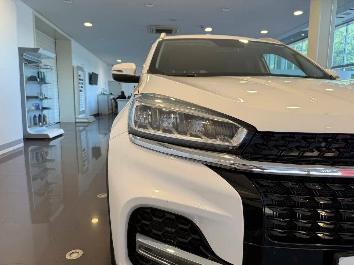 Купить Chery Tiggo 8 с пробегом. Фото: #24