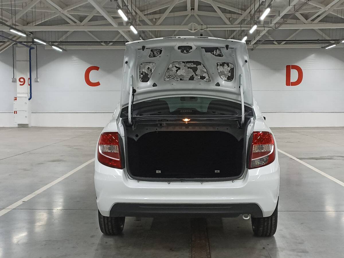 Купить Lada (ВАЗ) Granta с пробегом. Фото: #9