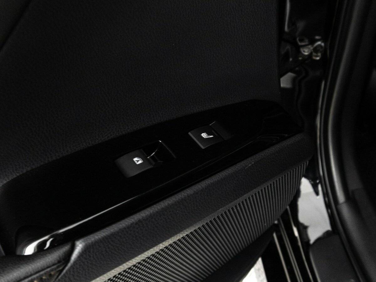 Купить Toyota Camry с пробегом. Фото: #20