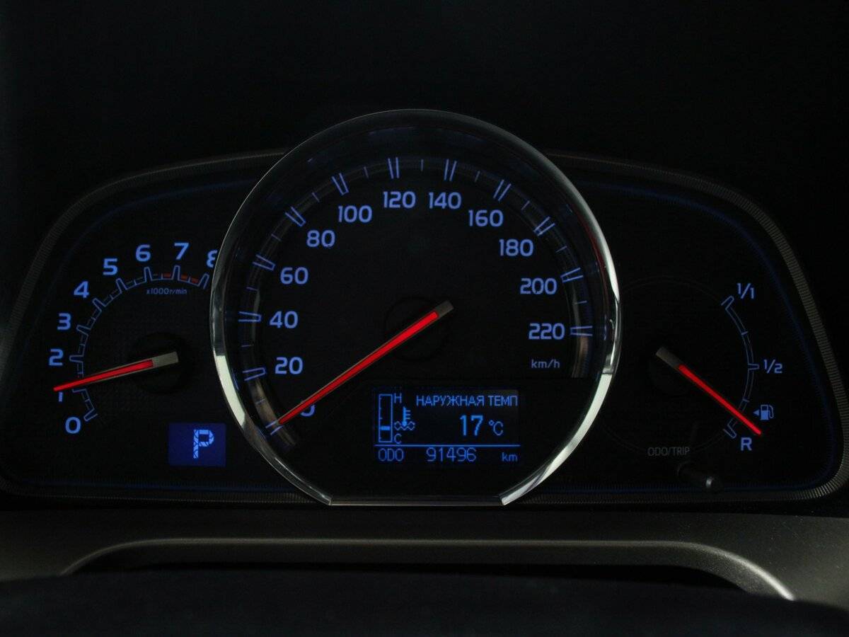 Купить Toyota RAV4 с пробегом. Фото: #10