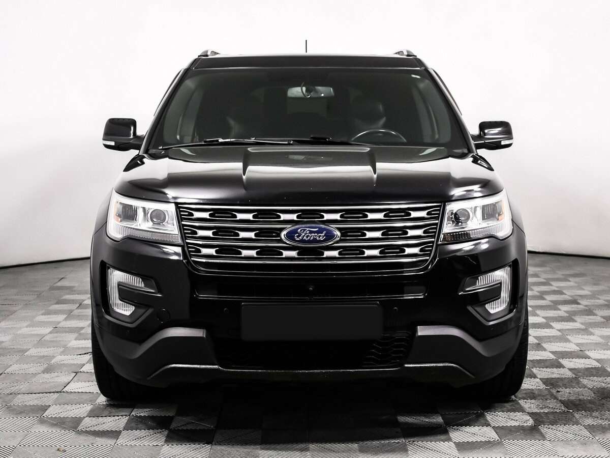 Купить Ford Explorer с пробегом. Фото: #1