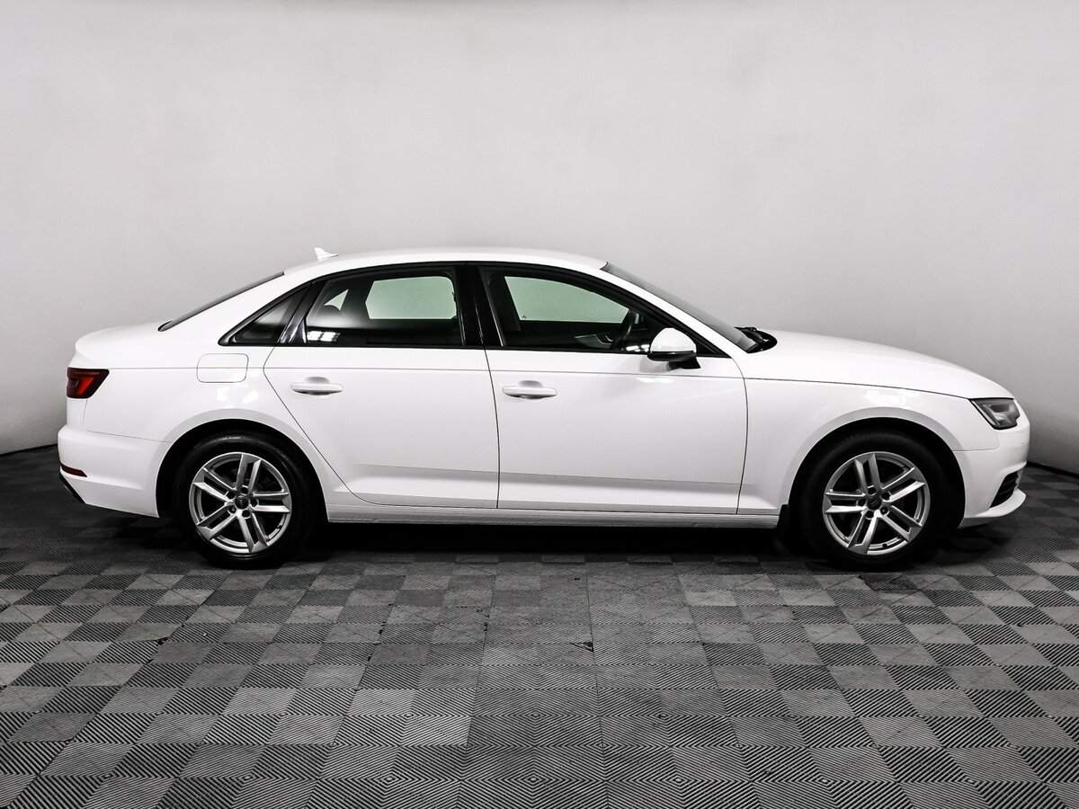 Купить Audi A4 с пробегом. Фото: #3