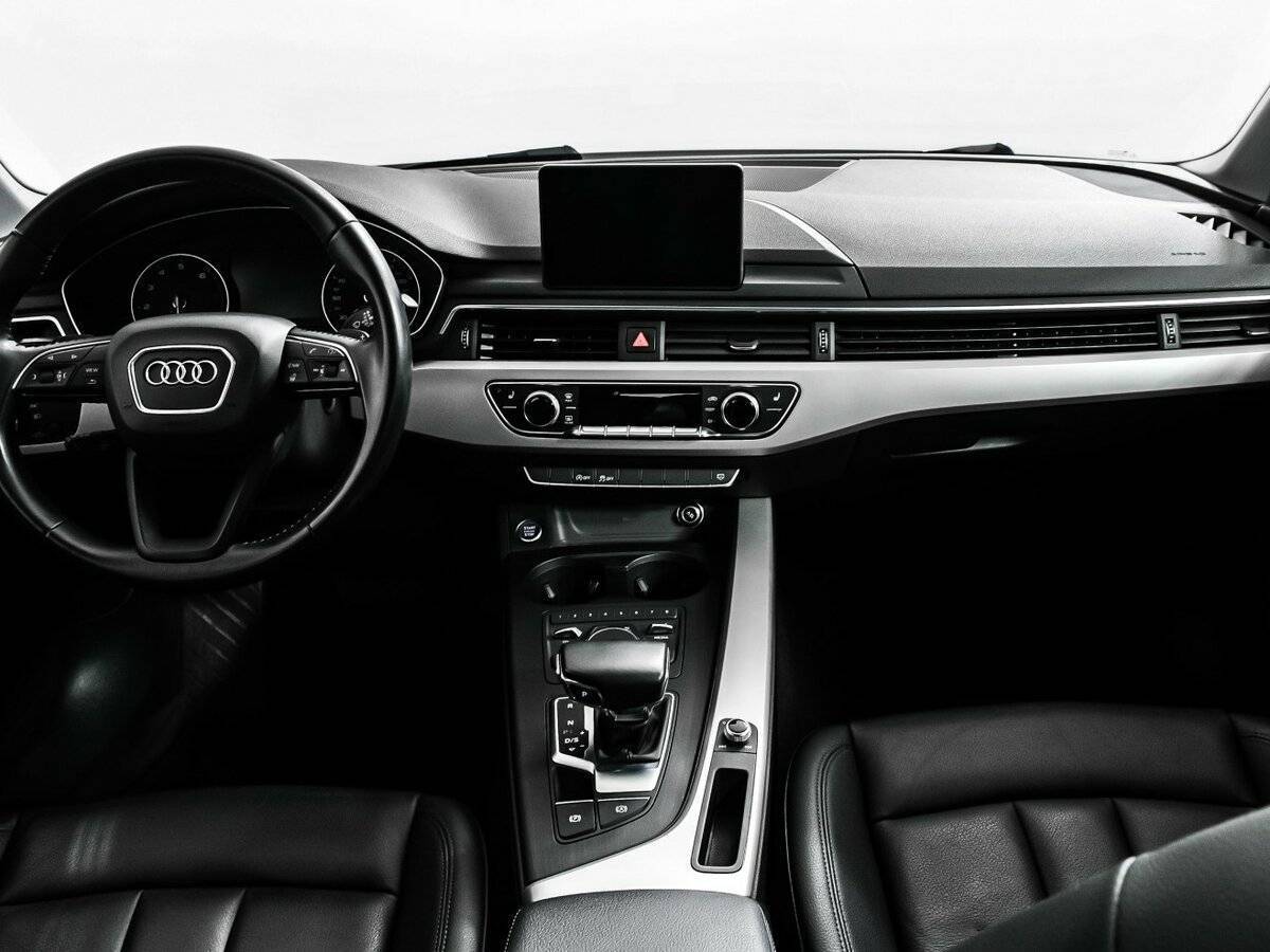 Купить Audi A4 с пробегом. Фото: #10