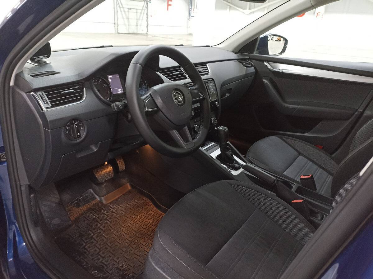 Купить Skoda Octavia с пробегом. Фото: #15