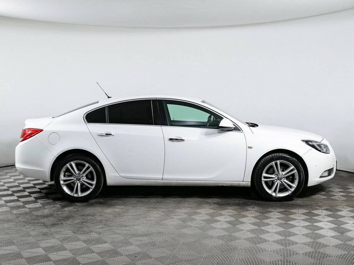Купить Opel Insignia с пробегом. Фото: #3