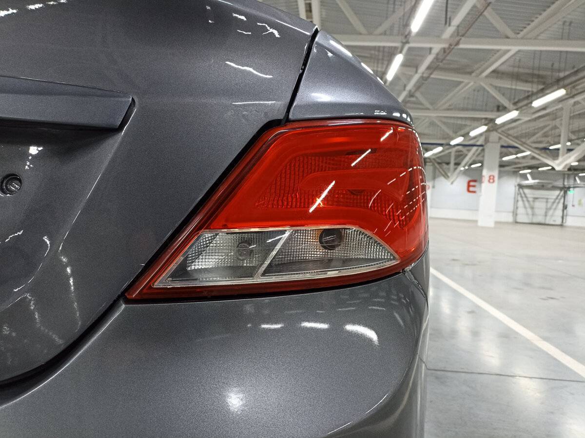 Купить Hyundai Solaris с пробегом. Фото: #8