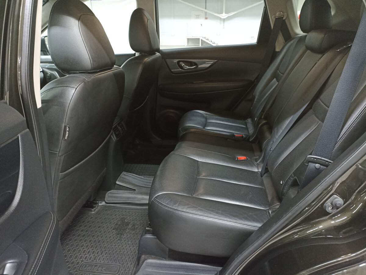 Купить Nissan X-Trail с пробегом. Фото: #11