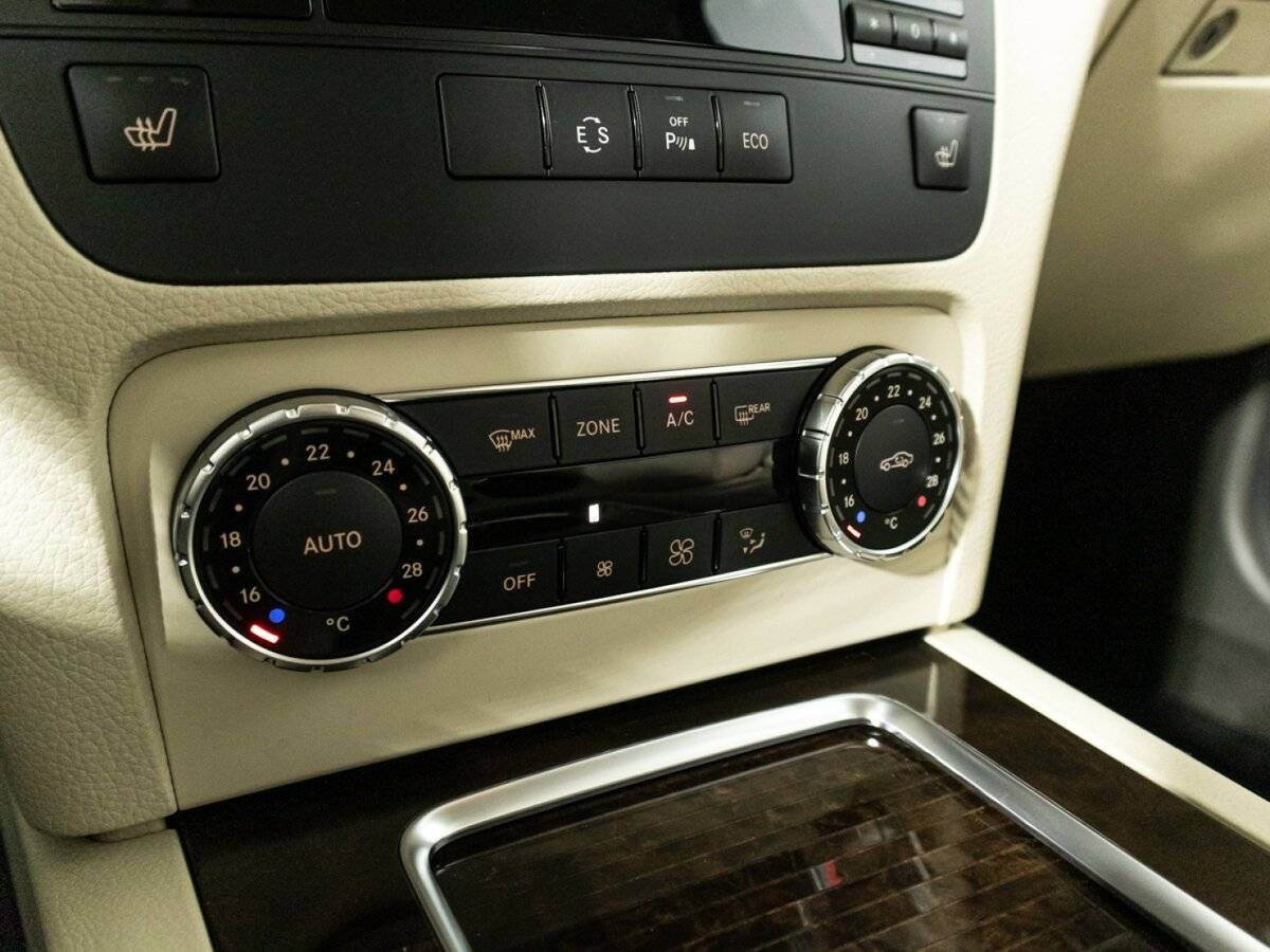 Купить Mercedes-Benz GLK-Класс с пробегом. Фото: #17