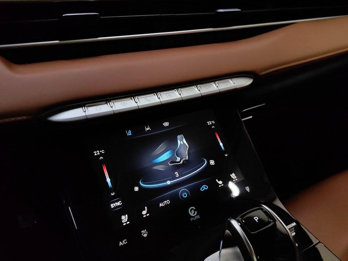 Купить Chery Tiggo 8 Pro Max с пробегом. Фото: #14