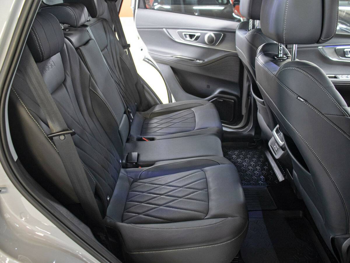 Купить Chery Tiggo 8 Pro Max с пробегом. Фото: #10