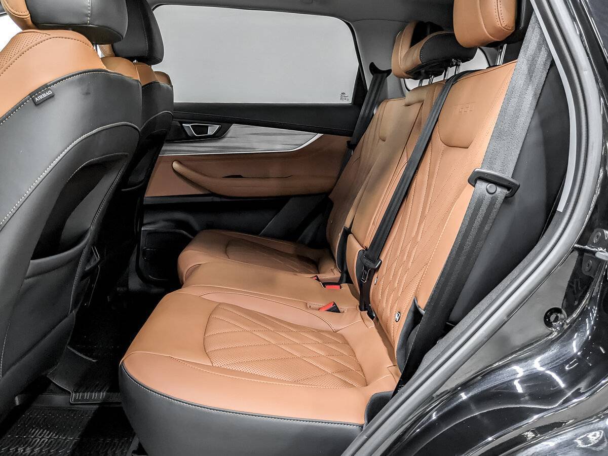 Купить Chery Tiggo 8 Pro Max с пробегом. Фото: #11