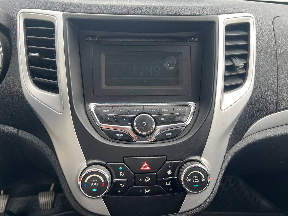 Купить Changan CS35 с пробегом. Фото: #9