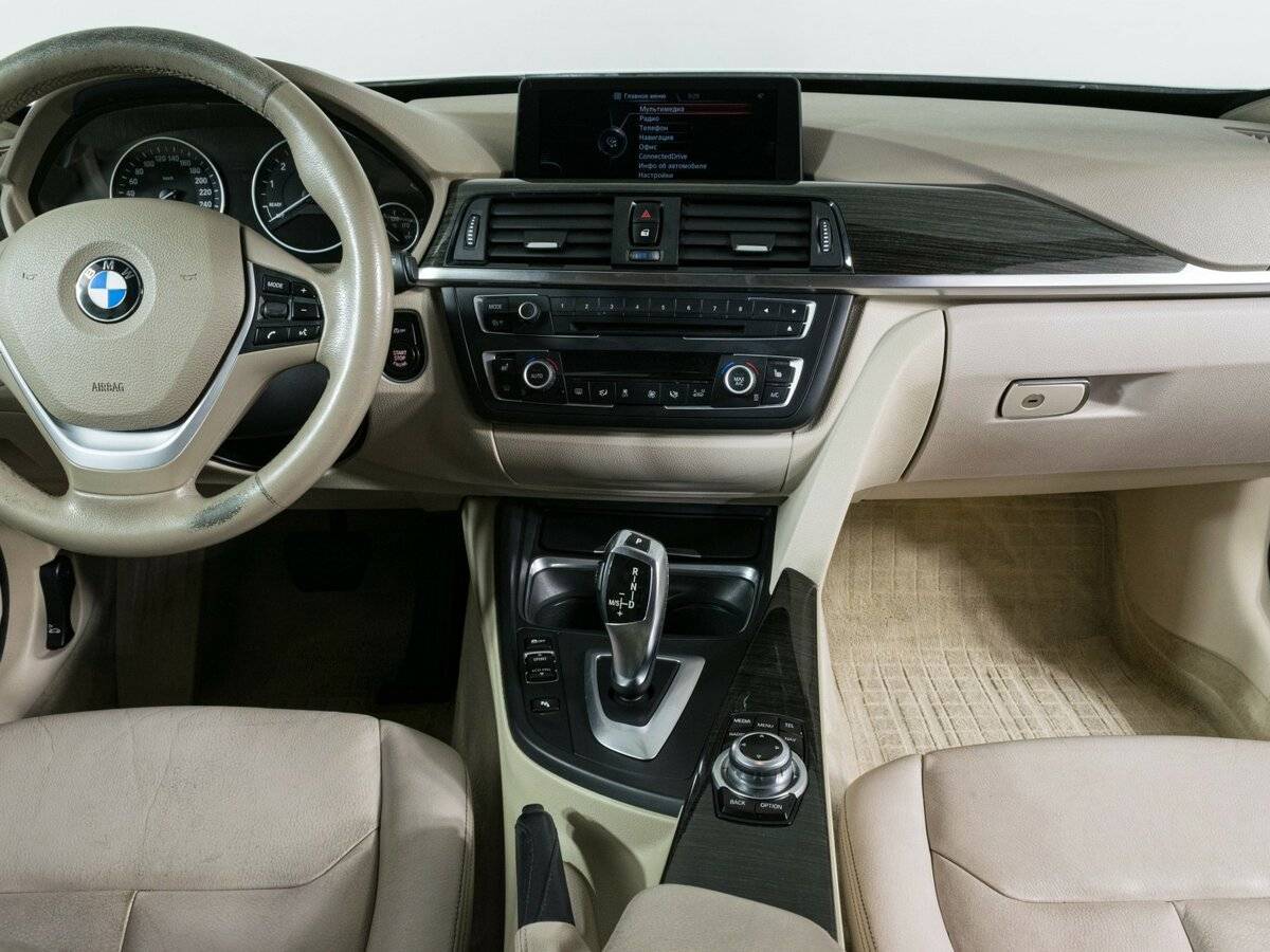 Купить BMW 3 серии с пробегом. Фото: #11