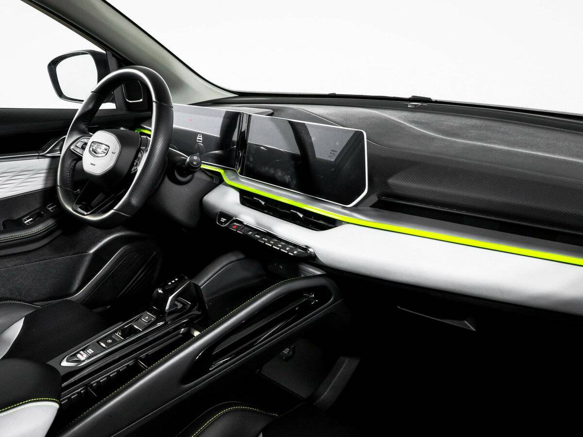 Купить Geely Coolray с пробегом. Фото: #8