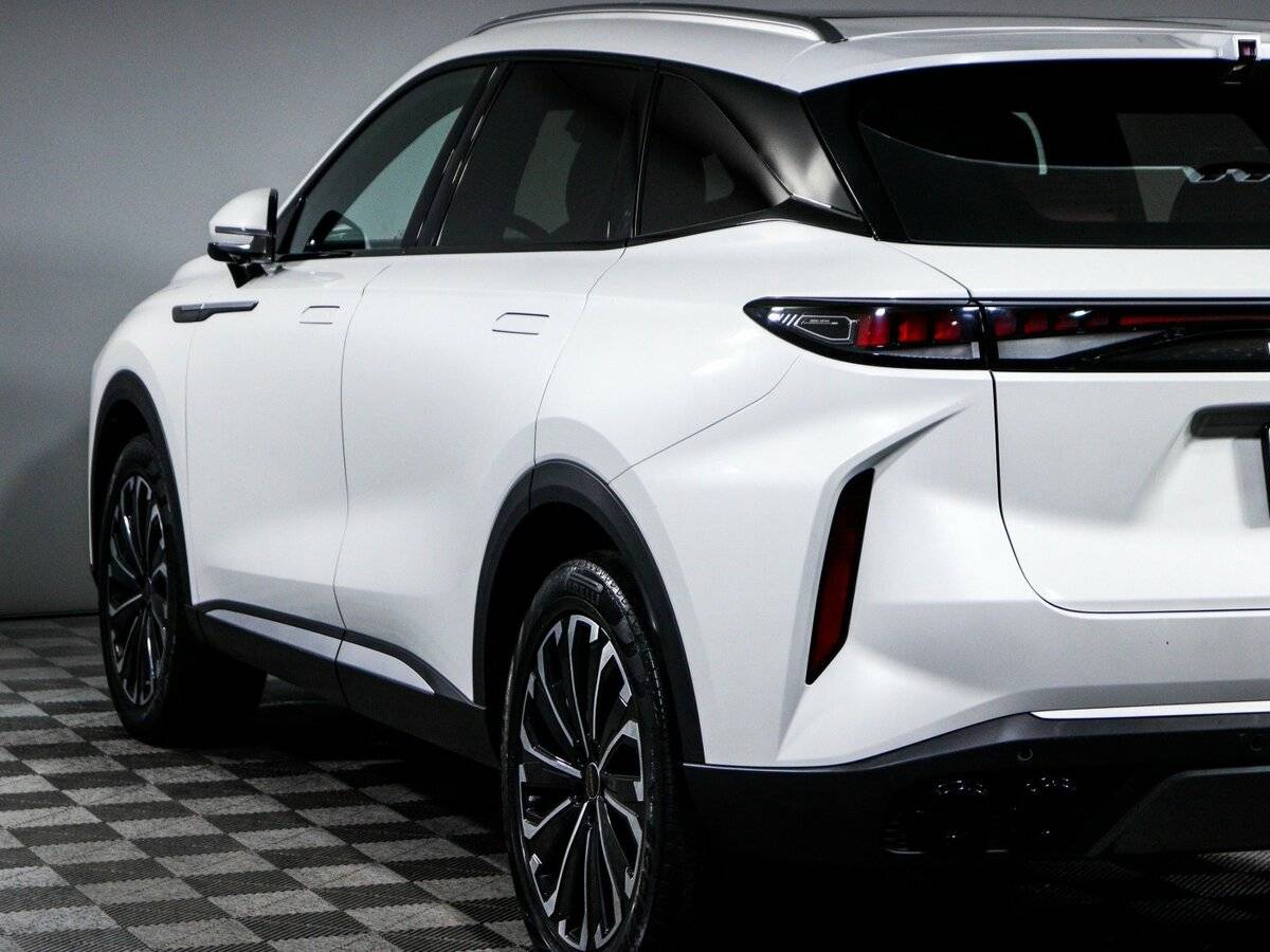 Купить EXEED RX с пробегом. Фото: #19