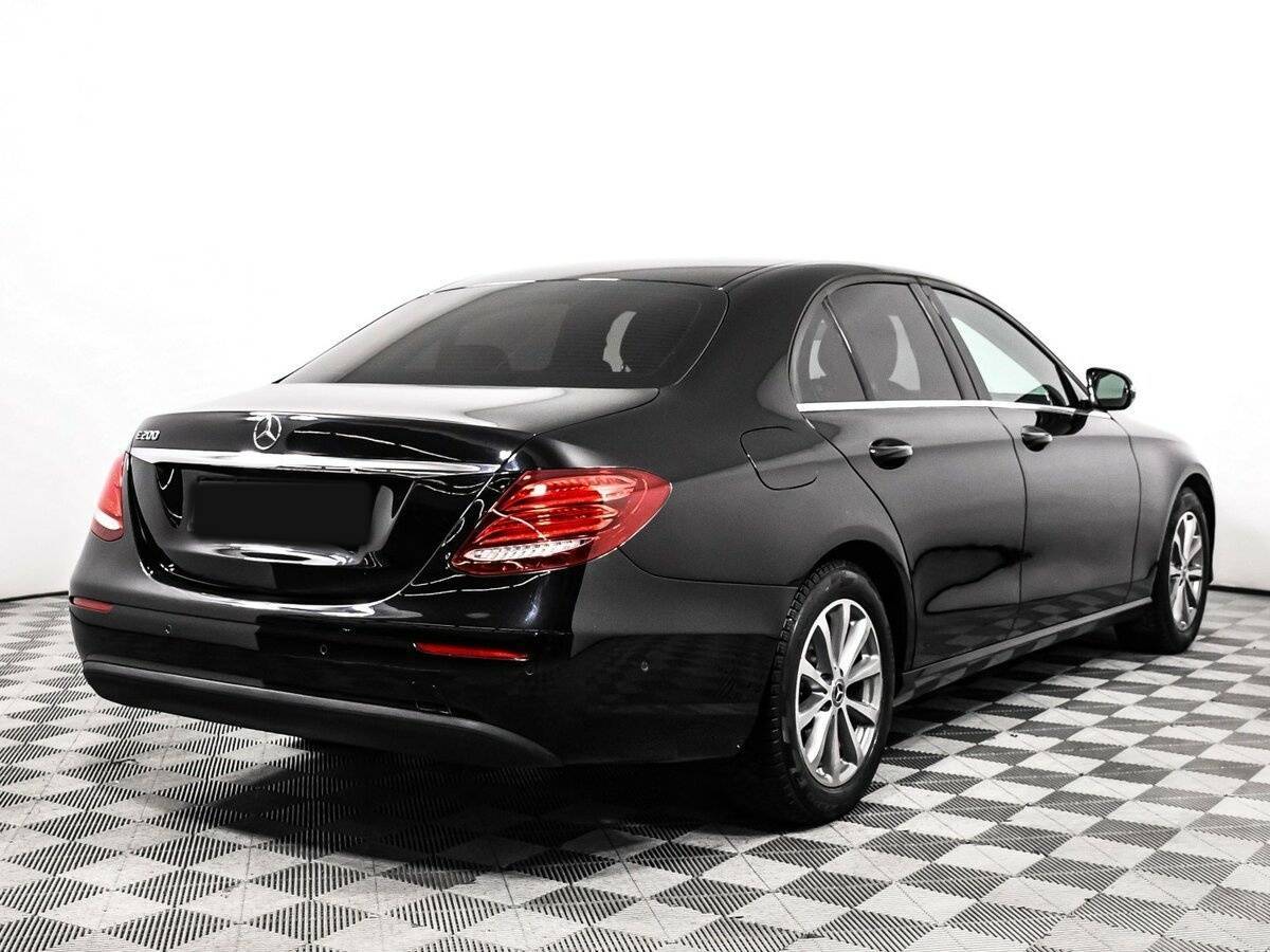 Купить Mercedes-Benz E-Класс с пробегом. Фото: #4