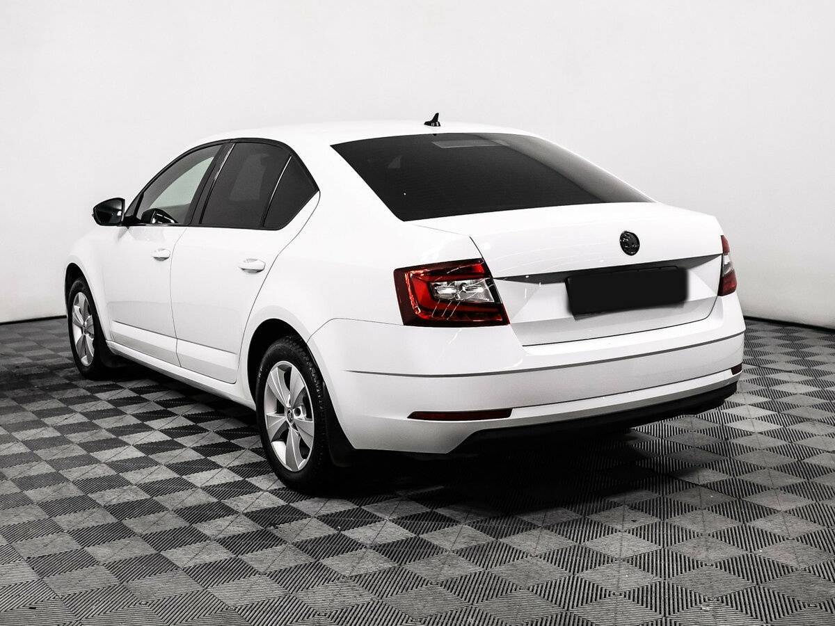 Купить Skoda Octavia с пробегом. Фото: #6