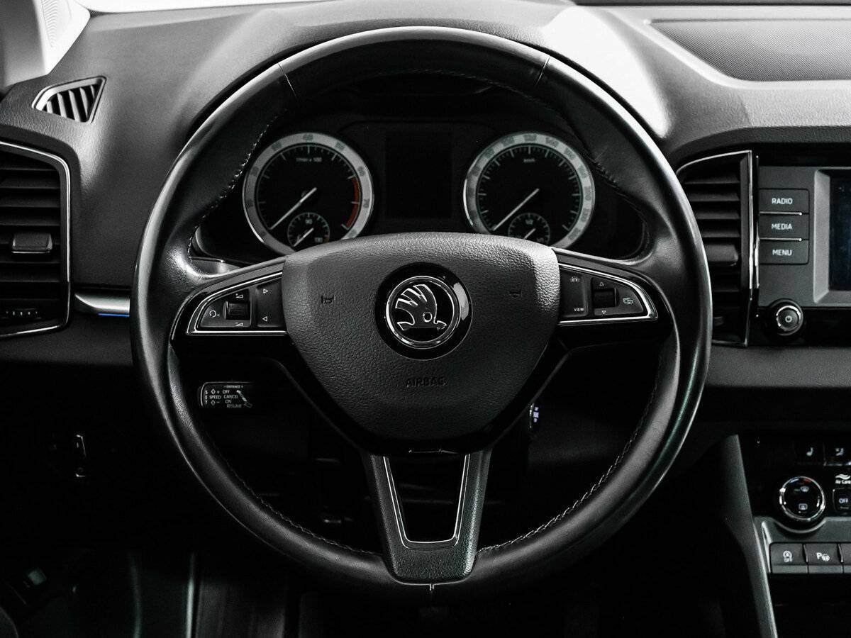 Купить Skoda Karoq с пробегом. Фото: #11