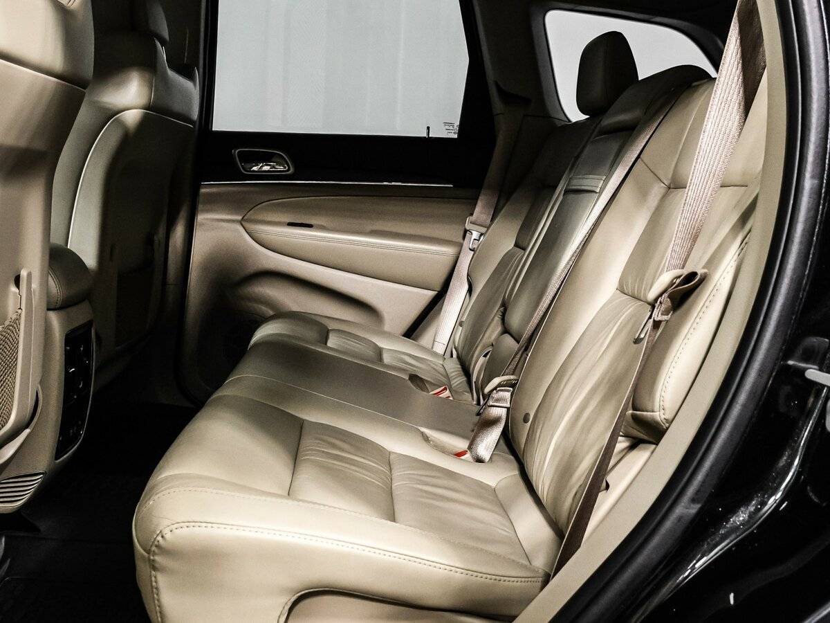 Купить Jeep Grand Cherokee с пробегом. Фото: #13