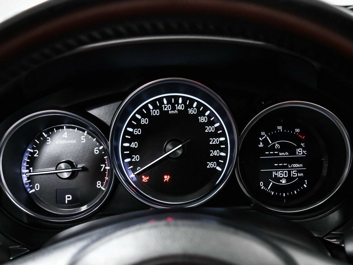 Купить Mazda 6 с пробегом. Фото: #9