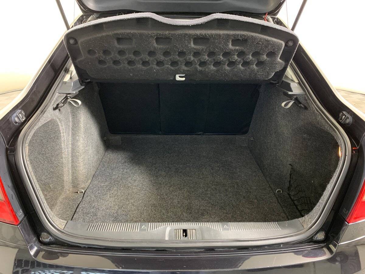 Купить Skoda Octavia с пробегом. Фото: #18