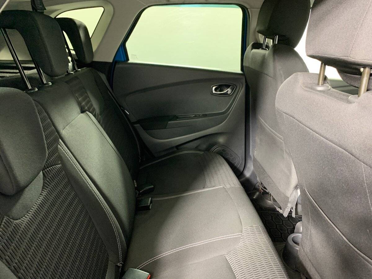 Купить Renault Kaptur с пробегом. Фото: #16