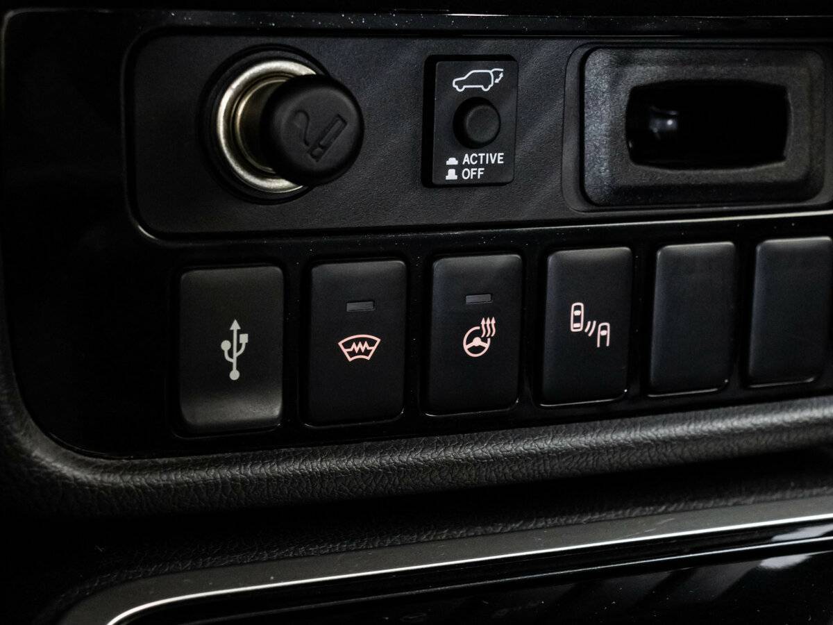 Купить Mitsubishi Outlander с пробегом. Фото: #16