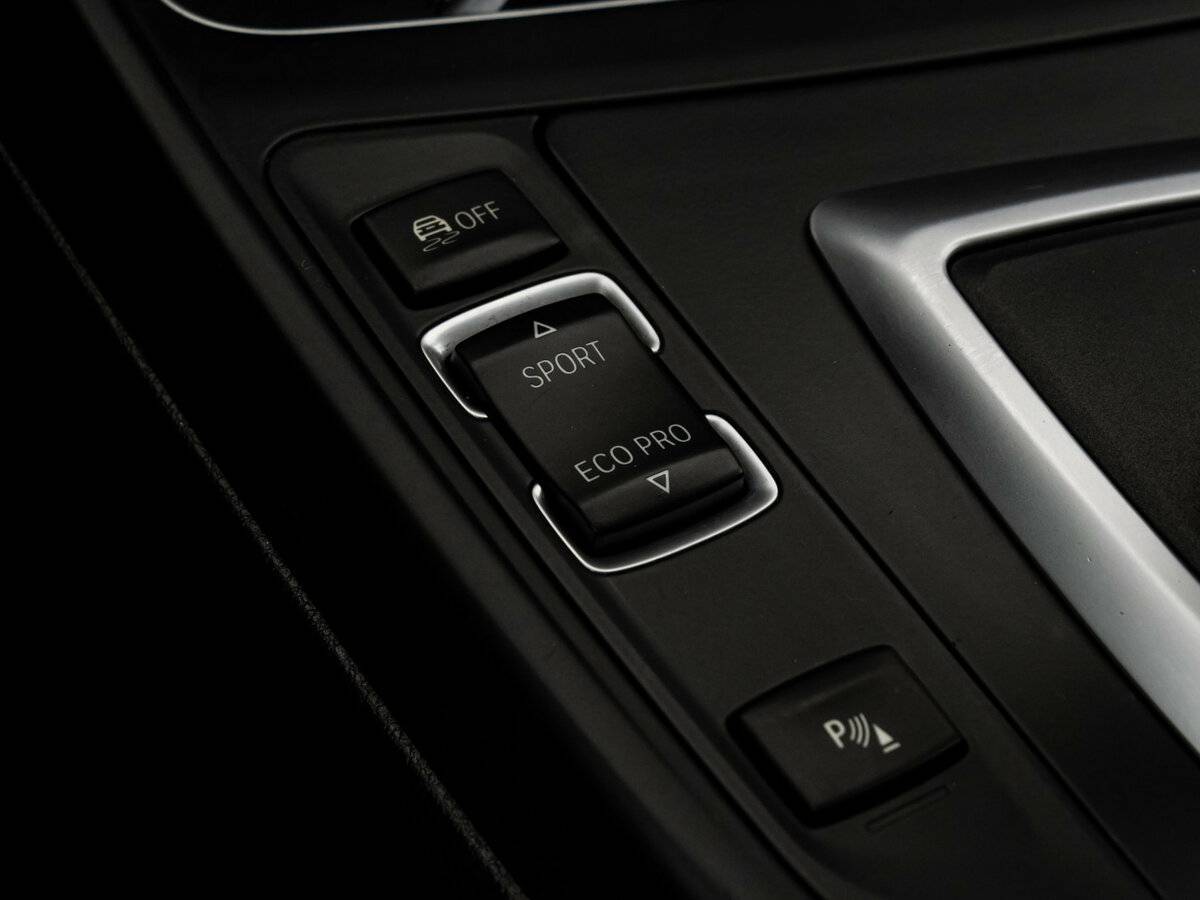 Купить BMW 1 серии с пробегом. Фото: #16